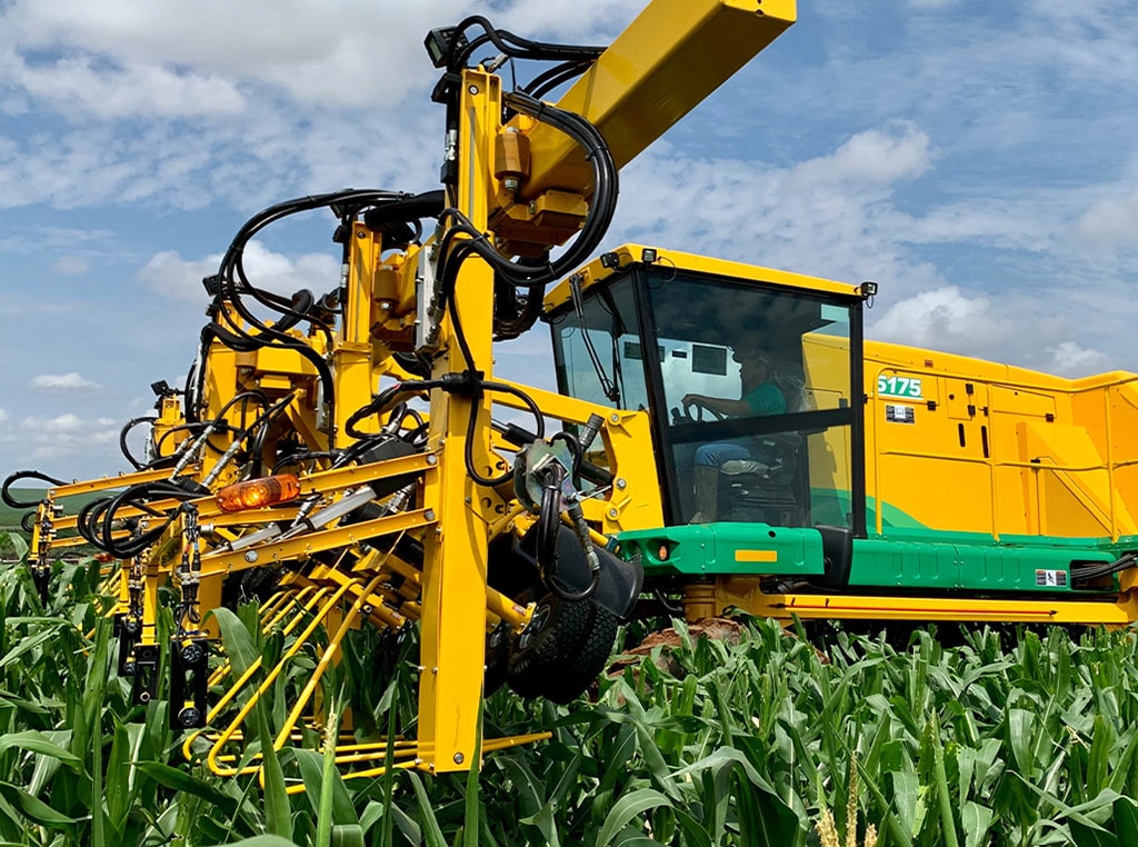 The Oxbo 5175 detassling machine at work in a corn field.